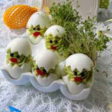 Przepis na Pisklaki - jajka faszerowane zielonym groszkiem
