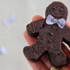 Przepis na Wegańskie piernikowe ludziki z burakiem/Vegan gingerbread men with beetroot