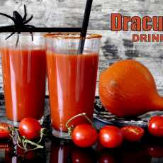 Przepis na Dracula drink. Dlaczego warto pić sok pomidorowy?