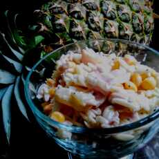 Przepis na Sałatka makaronowa - hawajska (wędzony kurczak, ananas, kukurydza)