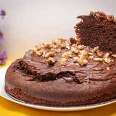Przepis na Bezglutenowe ciasto kakaowe z orzechami