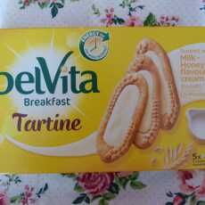 Przepis na Belvita Tartinki z kremem mlecznym z miodem