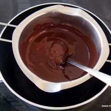 Przepis na Jak rozpuścić czekoladę w kąpieli wodnej?