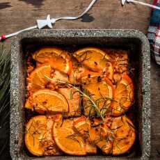 Przepis na TOFU PIECZONE W POMARAŃCZACH, Z IMBIREM, CZOSNKIEM I ROZMARYNEM