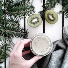 Przepis na Kiwi + jabłko + banan + chia + mleko owsiane