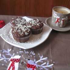 Przepis na Muffinki czekoladowe z czekoladą