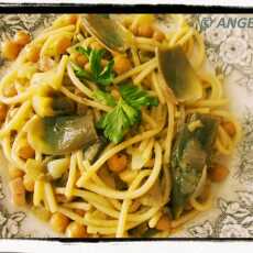 Przepis na Spaghetti z karczochami i ciecierzycą - Chickpea & Artichoke Spaghetti - Spaghetti con carciofi e ceci
