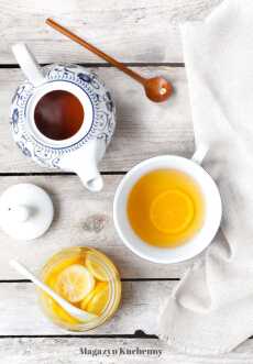 Przepis na Cytryny w rumie z miodem (do herbaty)