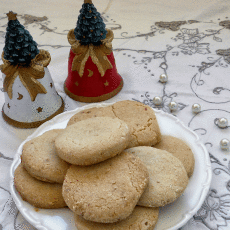 Przepis na Polvorones - tradycyjne hiszpańskie ciasteczka bożonarodzeniowe