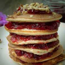 Przepis na Pancakes gryczane z dżemem wiśniowym