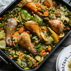 Przepis na Kurczak zapiekany z ryżem i warzywami - prosty, zdrowy obiad.
