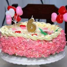 Przepis na Różówy tort urodzinowy