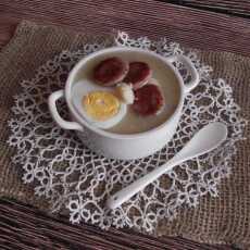 Przepis na Żurek - krem z pieczoną kiełbasą, jajkiem i chrzanem