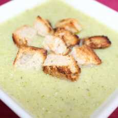 Przepis na Szybka zupa krem z brokuł