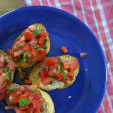 Przepis na Bruschetta z pomidorami