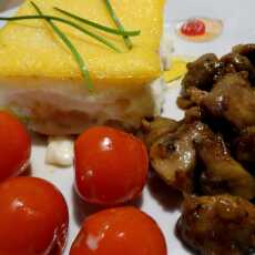 Przepis na Zapiekana polenta z kozim serem i pieczarki 