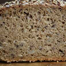 Przepis na Chleb żytni z ziarnami - Marcowa Piekarnia