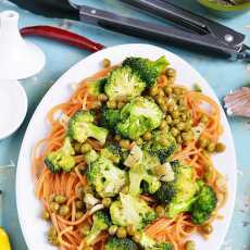 Przepis na Spaghetti z groszkiem i brokułami