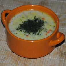 Przepis na Zupa szparagowa z lanymi kluseczkami