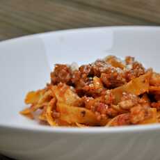 Przepis na Tagliatelle Bolognese 