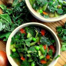 Przepis na Zupa wiosenna z zielonych warzyw / Spring Green Vegetable Soup
