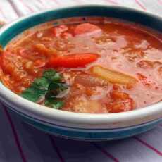 Przepis na Zupa pomidorowa z soczewicą
