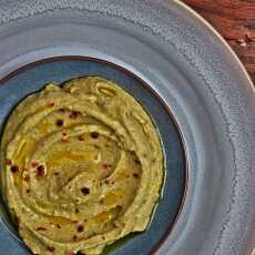 Przepis na Hummus z awokado