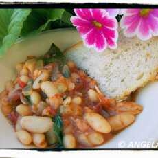 Przepis na Biała fasola z selerem naciowym - Cannellini Beans With Celery - Cannellini con sedano