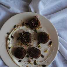 Przepis na Wegańskie klopsiki jaglane ze szpinakiem 