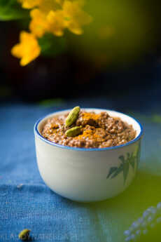 Przepis na [Najlepsze śniadanie] Pudding pokrzywowy z nasionami chia