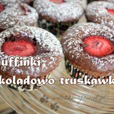 Przepis na Muffinki czekoladowo-truskawkowe