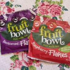 Przepis na Fruit Bowl Raspberry & Blackcurrant Flakes