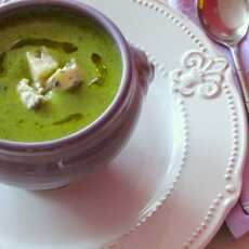 Przepis na Zupa krem z brokułów z dodatkiem gorgonzoli