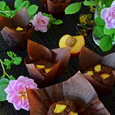 Przepis na Orkiszowe babeczki piknikowe z nektarynką