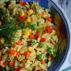 Przepis na Ryż smażony curry i z warzywami