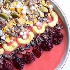 Przepis na Truskawkowe smoothie bowl :) 