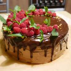 Przepis na Drip cake (tort czekoladowo-śmietanowo-malinowy) 