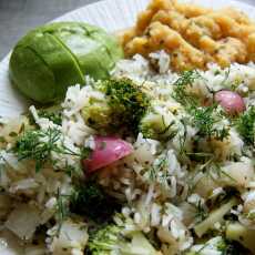 Przepis na Lekki obiad wegetariański - warzywa z soczewicą i ryżem albo kaszą gryczaną