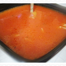 Przepis na Szybka pomidorowa na rosole