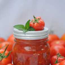 Przepis na Pomidory w kawałkach do słoików na zimę, najprostsze