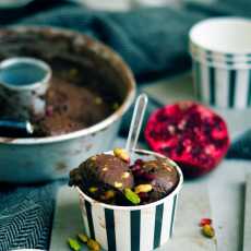Przepis na Wegańskie lody czekoladowe z pistacjami i granatem