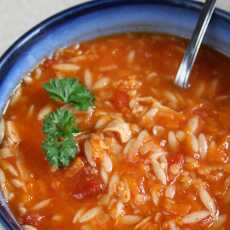 Przepis na Zupa z czerwoną soczewicą i pomidorami 