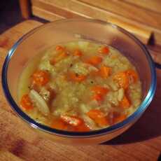Przepis na Lekka zupa z białej kapusty (porcja - 130 kcal)