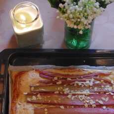 Przepis na Ciasto francuskie z rabarbarem i migdałami / French pastry rhubarb almond cake