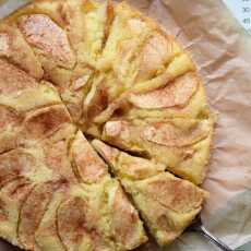 Przepis na Szybkie ciasto z jabłkami i cynamonem