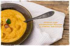 Przepis na Jesienna rozgrzewająca zupa dyniowa z marchewką