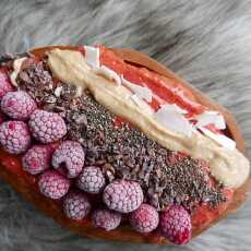 Przepis na Smoothie bowl z malinami i jagodami acai