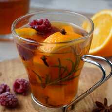 Przepis na Rozgrzewająca herbata malinowo-pomarańczowa