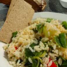 Przepis na Sałatka z ryżem i warzywami