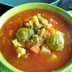 Przepis na Zupa warzywna z kaszą jaglaną